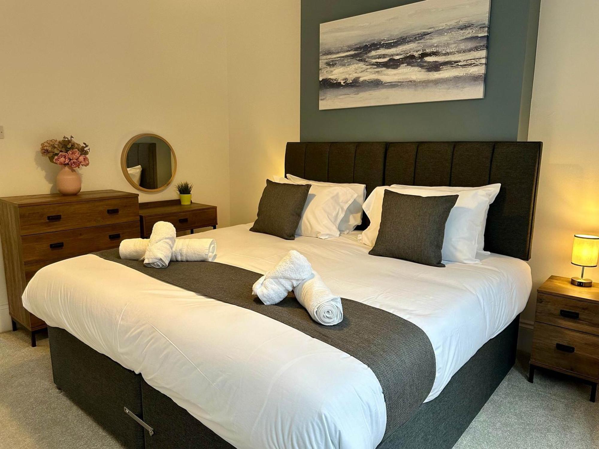 Hyde Brewery House - 2 Bedroom House With Parking 温切斯特 外观 照片