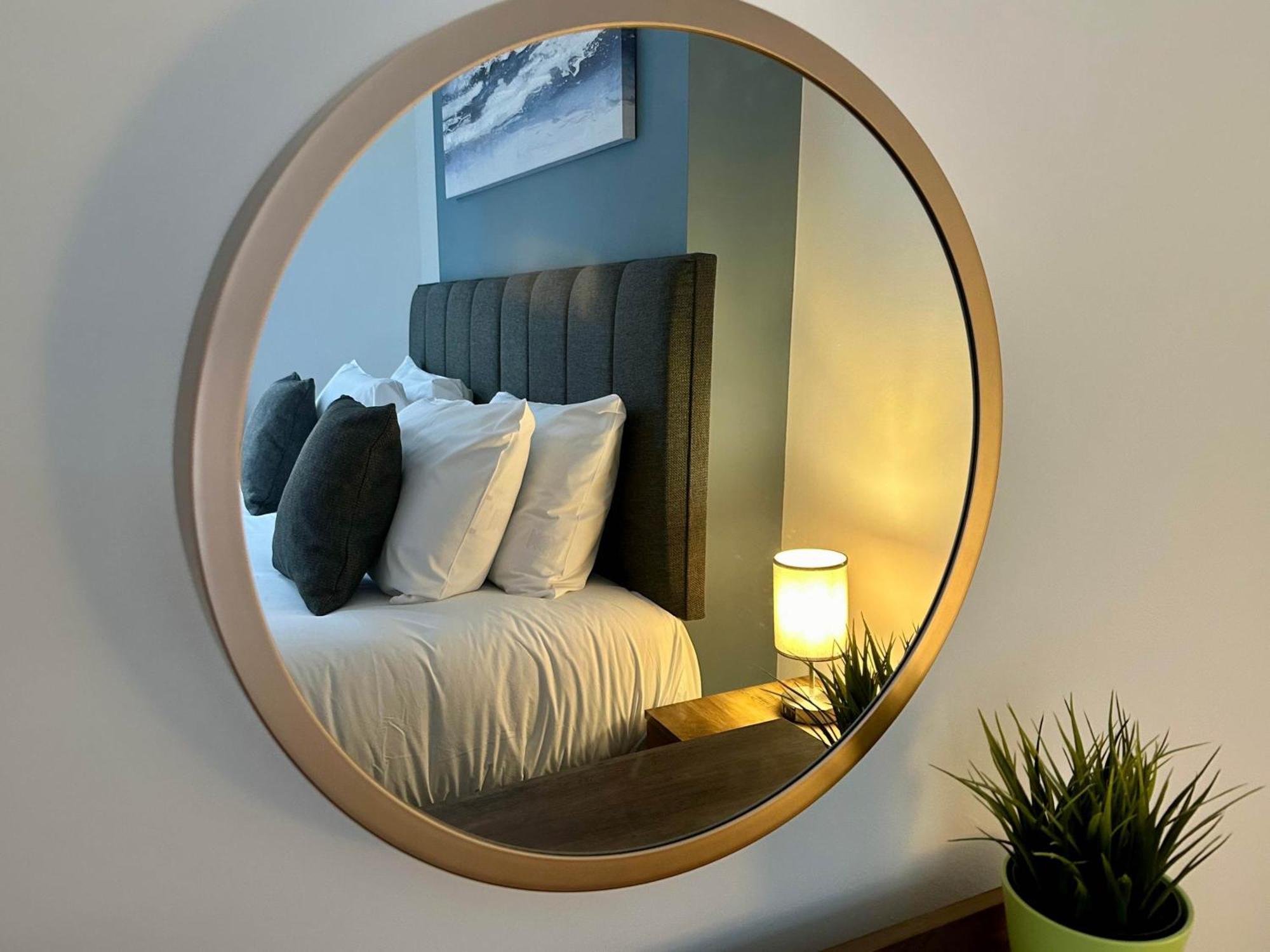 Hyde Brewery House - 2 Bedroom House With Parking 温切斯特 外观 照片